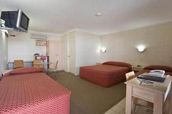 Nambour Lodge Motel Extérieur photo
